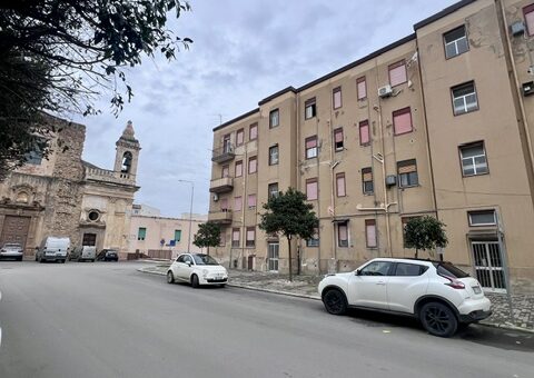 Trilocale, viale della Vittoria,